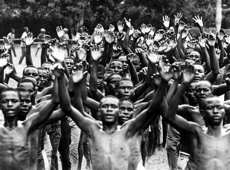 La Guerra de Biafra: Una Lucha por la Identidad y los Recursos en el Sudeste de Nigeria del Siglo XVII